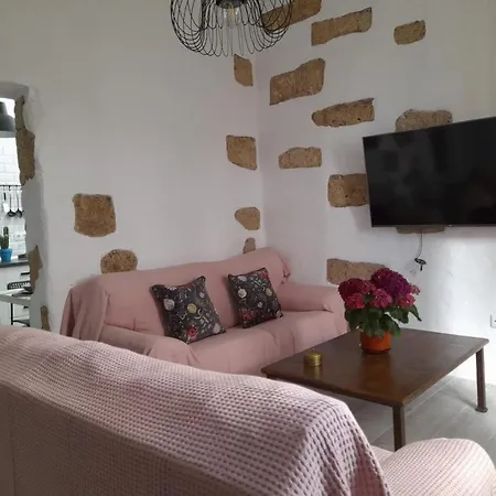 Terrera House Semesterbostad *